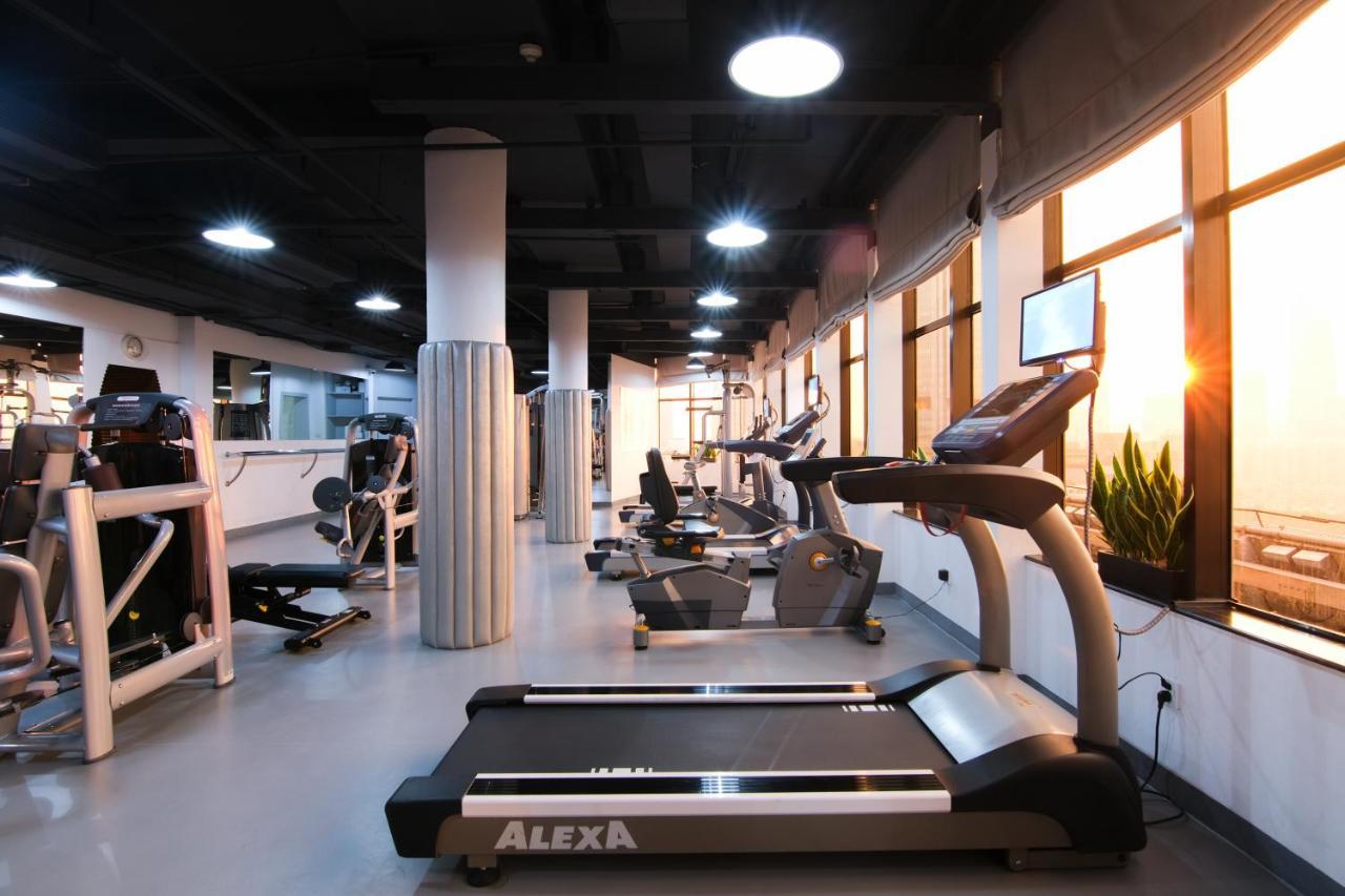 Hotel Grand Skylight Shenzhen: Business Zone Retreat With Perks Shenzhen