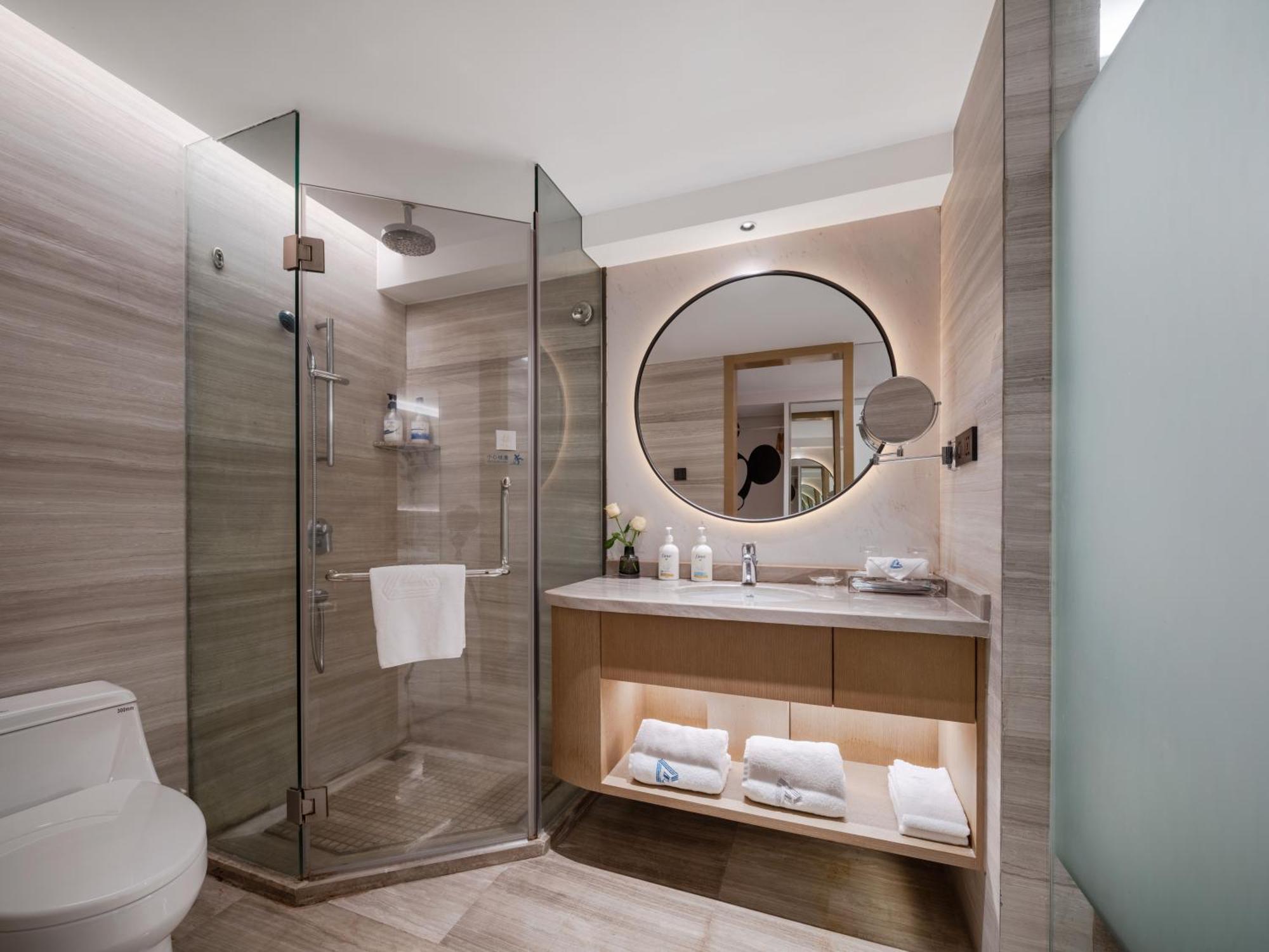 Hotel Grand Skylight Shenzhen: Business Zone Retreat With Perks 4*