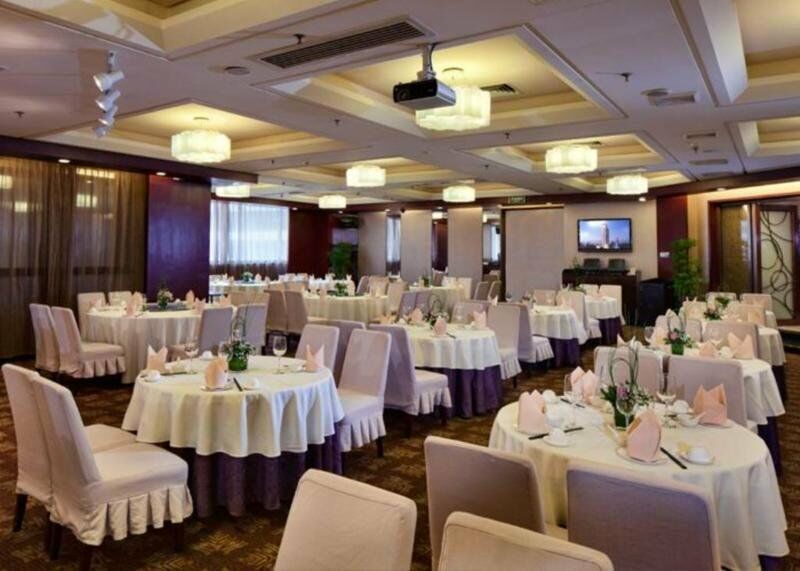 Hotel Grand Skylight Shenzhen: Business Zone Retreat With Perks Shenzhen